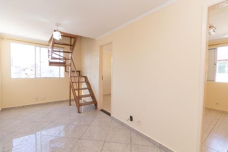 Sala de apartamento à venda com 4 quartos, 100m² em Vila Ré, São Paulo