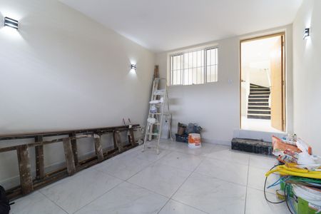 Casa à venda com 140m², 4 quartos e 1 vagaGaragem 