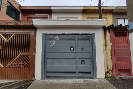 Casa à venda com 140m², 4 quartos e 1 vagaFachada
