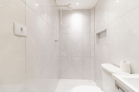 Casa à venda com 140m², 4 quartos e 1 vagaBanheiro Social 2