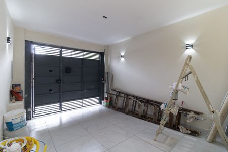 Casa à venda com 140m², 4 quartos e 1 vagaGaragem 