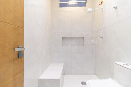Casa à venda com 140m², 4 quartos e 1 vagaBanheiro Social 1