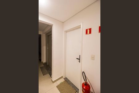 Apartamento para alugar com 53m², 2 quartos e 1 vaga Apartamento para alugar com 53m², 2 quartos e 1 vagaEntrada