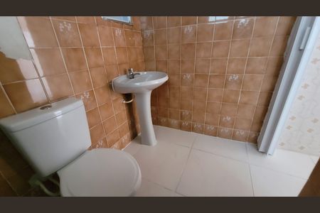 Casa para alugar com 53m², 1 quarto e 5 vagasBanheiro