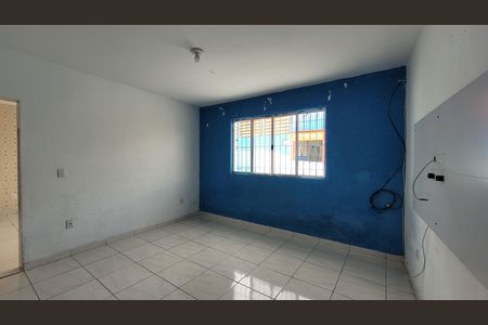 Casa para alugar com 53m², 1 quarto e 5 vagasSala