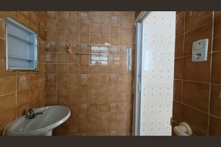 Casa para alugar com 53m², 1 quarto e 5 vagasBanheiro