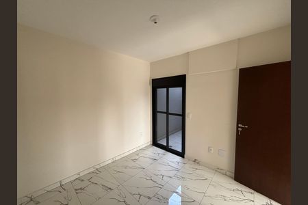 Quarto 1 de apartamento para alugar com 1 quarto, 35m² em Vila Ré, São Paulo