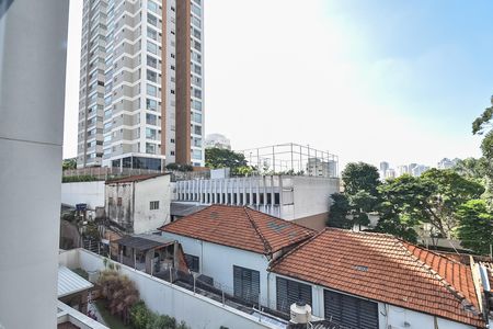 Apartamento à venda com 93m², 2 quartos e 2 vagas Apartamento à venda com 93m², 2 quartos e 2 vagasVista da suíte 1