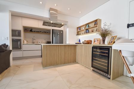 Apartamento à venda com 93m², 2 quartos e 2 vagas Apartamento à venda com 93m², 2 quartos e 2 vagasSala