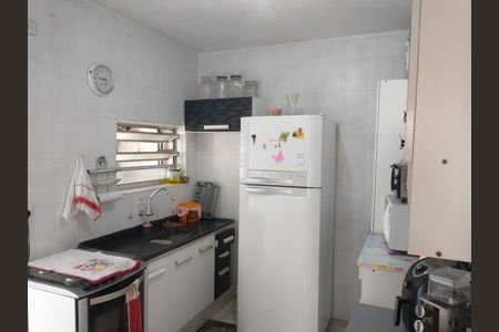 Cozinha de apartamento à venda com 2 quartos, 56m² em Jardim Monte Alegre, Taboão da Serra