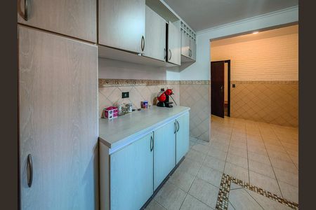 Casa à venda com 300m², 3 quartos e 2 vagas Casa à venda com 300m², 3 quartos e 2 vagasCozinha