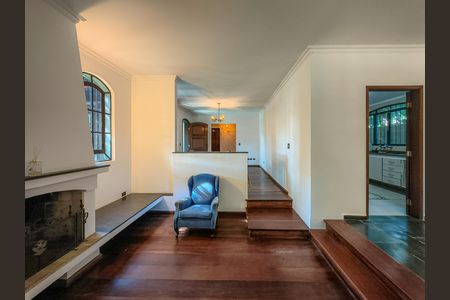 Casa à venda com 300m², 3 quartos e 2 vagas Casa à venda com 300m², 3 quartos e 2 vagasSala 2