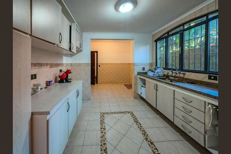Casa à venda com 300m², 3 quartos e 2 vagas Casa à venda com 300m², 3 quartos e 2 vagasCozinha