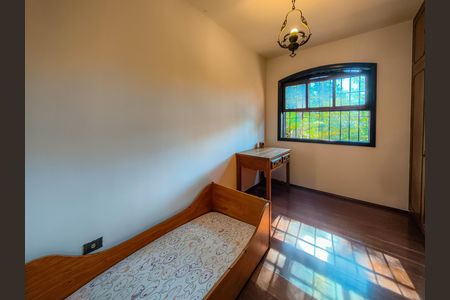 Casa à venda com 300m², 3 quartos e 2 vagas Casa à venda com 300m², 3 quartos e 2 vagasQuarto 2