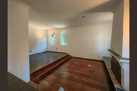 Casa à venda com 300m², 3 quartos e 2 vagas Casa à venda com 300m², 3 quartos e 2 vagasSala 2