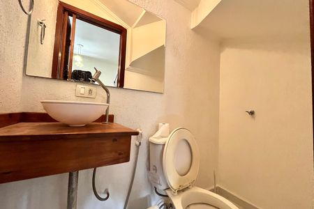 Casa à venda com 79m², 2 quartos e 1 vaga Casa à venda com 79m², 2 quartos e 1 vagaLavabo