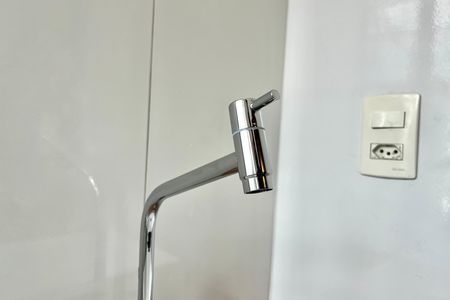 Casa à venda com 79m², 2 quartos e 1 vaga Casa à venda com 79m², 2 quartos e 1 vagaBanheiro da Suíte