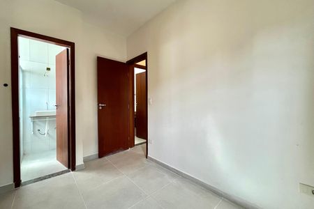 Casa à venda com 79m², 2 quartos e 1 vaga Casa à venda com 79m², 2 quartos e 1 vagaSuite
