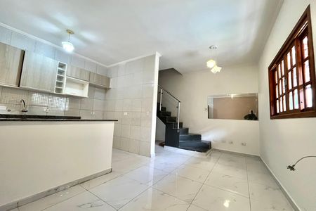 Sala de casa à venda com 2 quartos, 79m² em Vila do Encontro, São Paulo