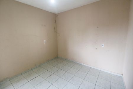 Quarto de casa para alugar com 1 quarto, 70m² em Jardim Belval, Barueri
