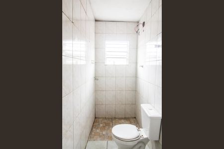 Banheiro de casa para alugar com 1 quarto, 70m² em Jardim Belval, Barueri