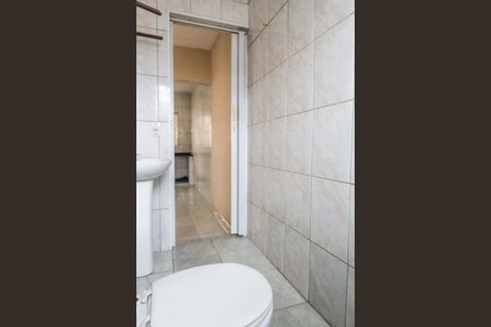 Casa para alugar com 70m², 1 quarto e sem vaga Casa para alugar com 70m², 1 quarto e sem vagaBanheiro