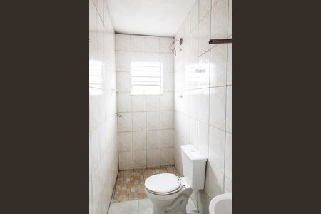 Casa para alugar com 70m², 1 quarto e sem vaga Casa para alugar com 70m², 1 quarto e sem vagaBanheiro