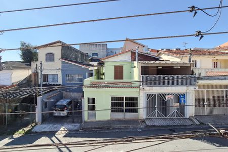 Casa à venda com 160m², 4 quartos e 2 vagas Casa à venda com 160m², 4 quartos e 2 vagasChurrasqueira - vista