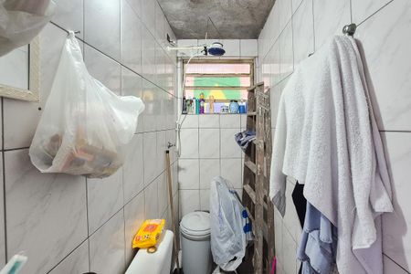 Casa à venda com 160m², 4 quartos e 2 vagas Casa à venda com 160m², 4 quartos e 2 vagasBanheiro edícula