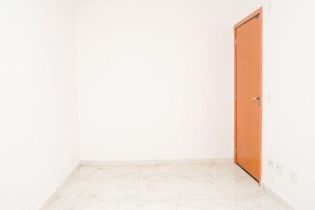 Sala de apartamento para alugar com 2 quartos, 43m² em Jardim Alvorada, Nova Iguaçu