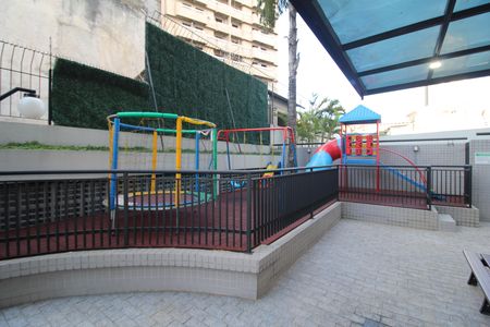 Casa à venda com 136m², 4 quartos e 2 vagasÁrea Comum