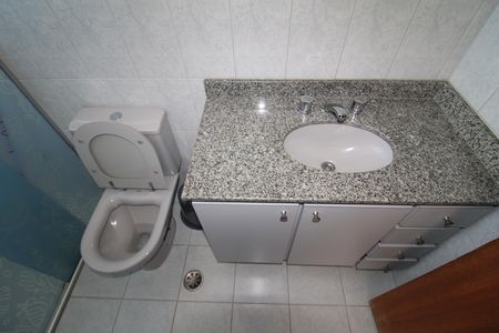 Casa à venda com 136m², 4 quartos e 2 vagasQuarto 3 - Banheiro