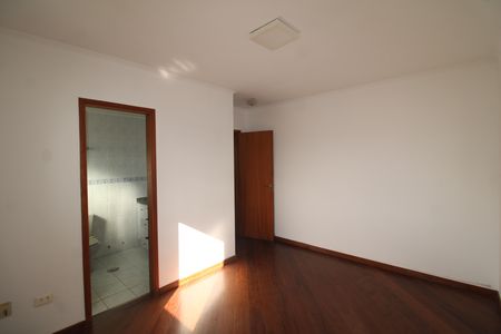 Casa à venda com 136m², 4 quartos e 2 vagasQuarto 4