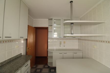 Casa à venda com 136m², 4 quartos e 2 vagasCozinha