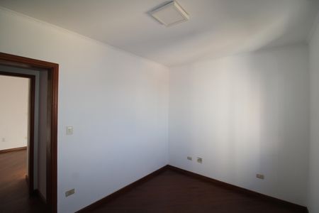 Casa à venda com 136m², 4 quartos e 2 vagasQuarto 3