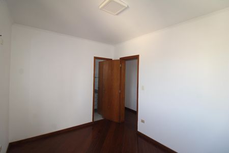 Casa à venda com 136m², 4 quartos e 2 vagasQuarto 3