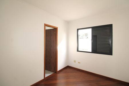 Casa à venda com 136m², 4 quartos e 2 vagasQuarto 2