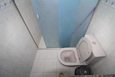 Casa à venda com 136m², 4 quartos e 2 vagasQuarto 3 - Banheiro