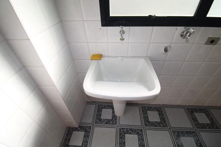 Casa à venda com 136m², 4 quartos e 2 vagasÁrea de Serviço