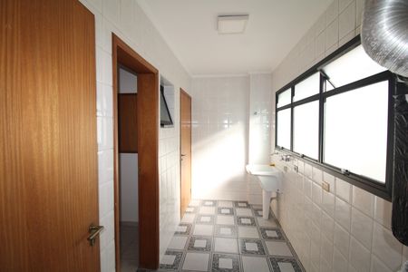 Casa à venda com 136m², 4 quartos e 2 vagasÁrea de Serviço