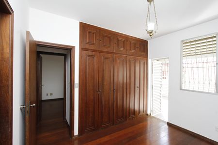 Apartamento à venda com 195m², 4 quartos e 2 vagasQuarto 4 - Suíte