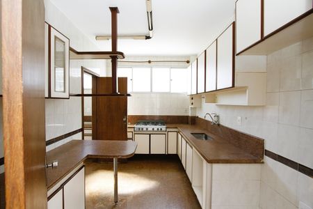 Apartamento à venda com 195m², 4 quartos e 2 vagasCozinha