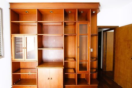 Apartamento à venda com 195m², 4 quartos e 2 vagasQuarto 1