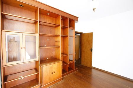Apartamento à venda com 195m², 4 quartos e 2 vagasQuarto 1