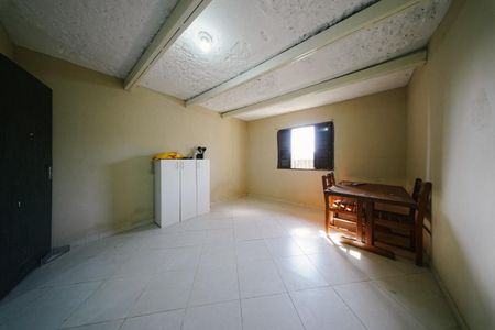 Casa para alugar com 80m², 2 quartos e sem vagaQuarto 2