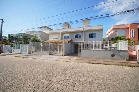 Casa para alugar com 133m², 3 quartos e 2 vagasFachada
