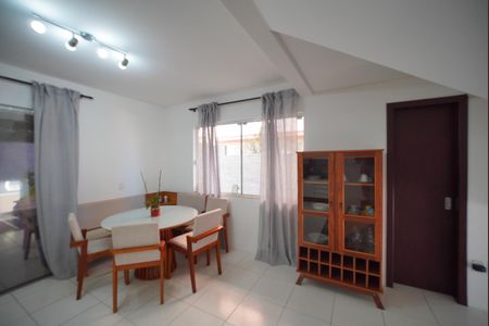 Sala de Jantar de casa para alugar com 3 quartos, 133m² em Campeche Central, Florianópolis
