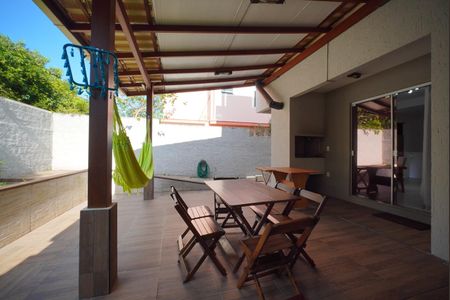 Casa para alugar com 133m², 3 quartos e 2 vagasEspaço Gourmet