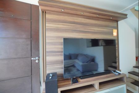 Sala de casa para alugar com 3 quartos, 133m² em Campeche Central, Florianópolis
