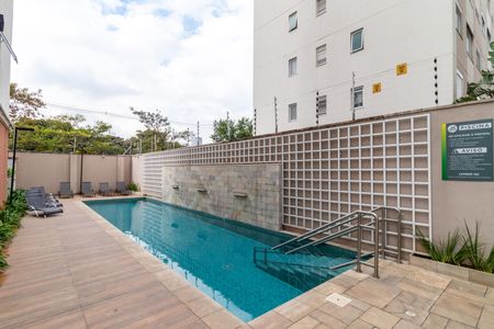 Apartamento para alugar com 35m², 2 quartos e sem vagaÁrea comum - Piscina